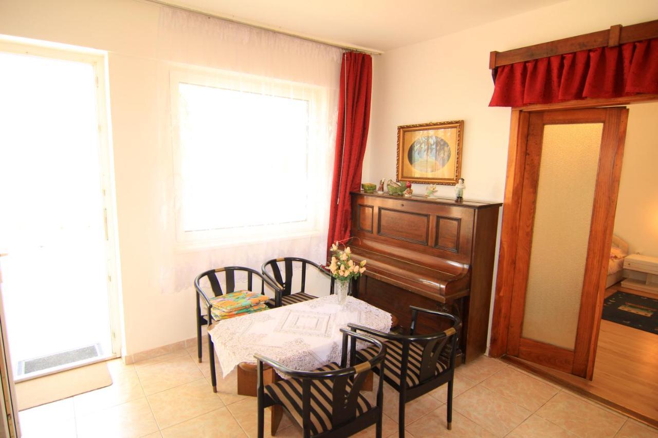 Margareta Apartmanhaz Apartment Balatonboglar Bagian luar foto