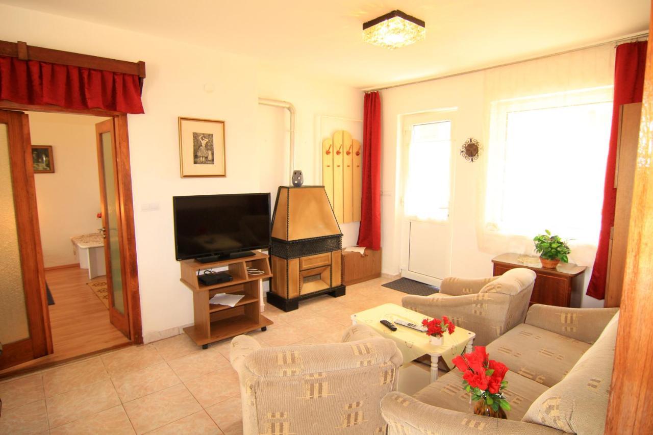 Margareta Apartmanhaz Apartment Balatonboglar Bagian luar foto