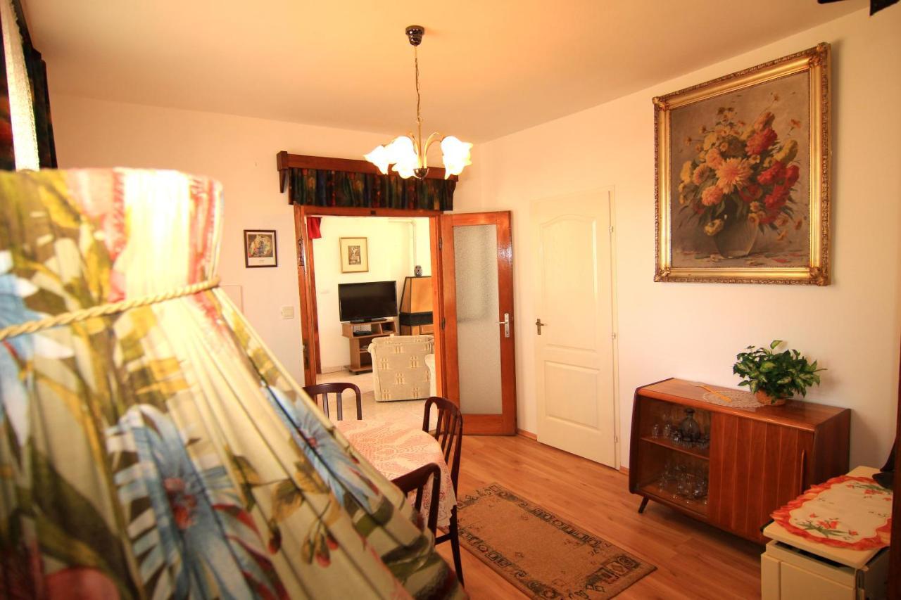 Margareta Apartmanhaz Apartment Balatonboglar Bagian luar foto